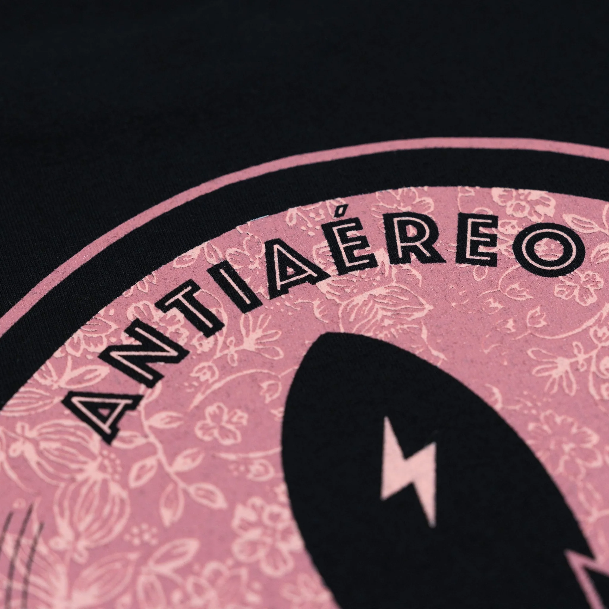 Camiseta Antiaéreo Arde Bogotá - Image 5