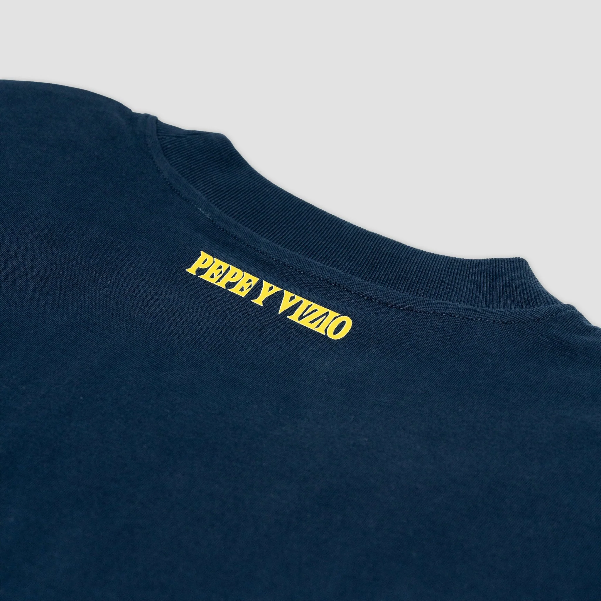 Camiseta oversize "PUCHERO" - Navy - Image 4