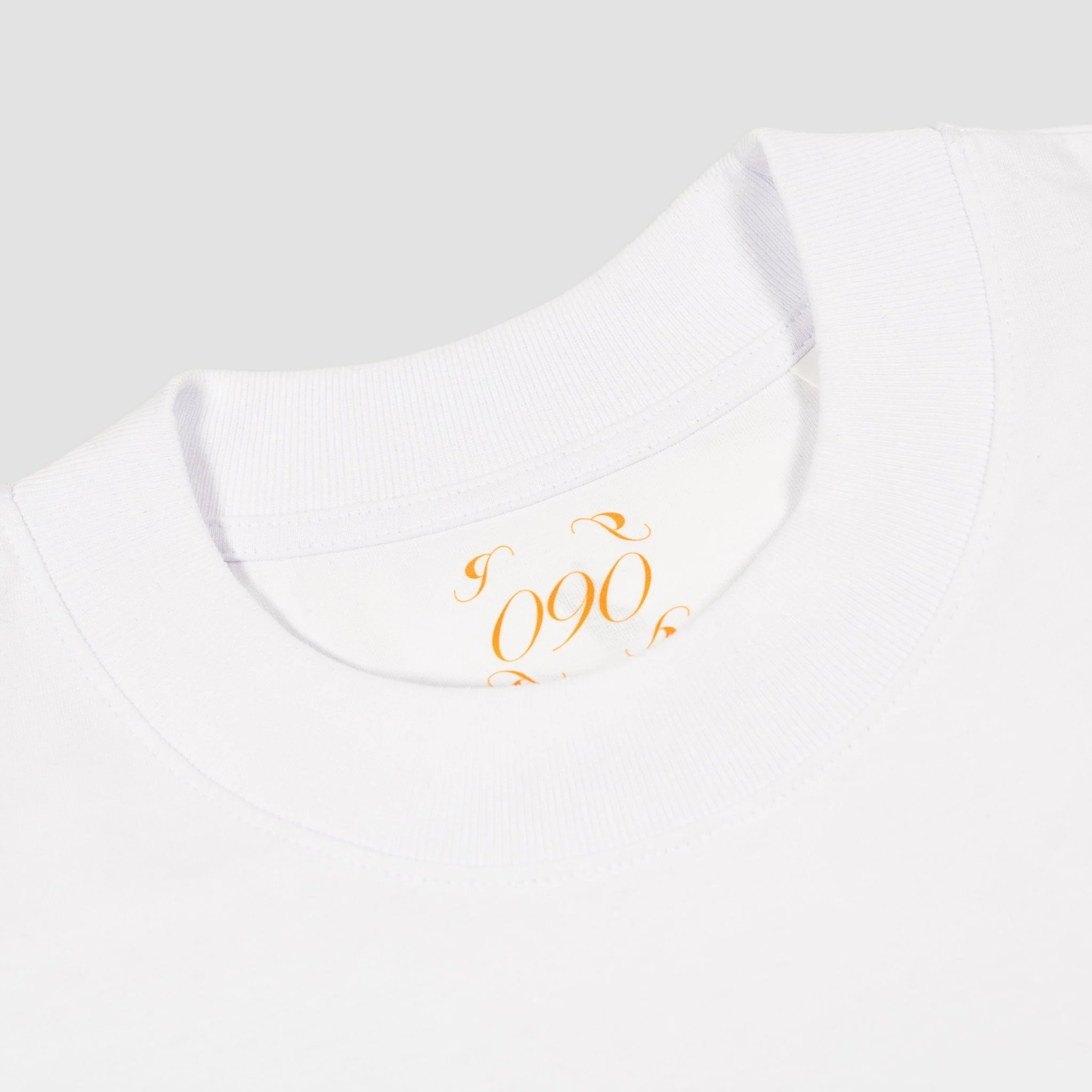 Camiseta Edición Especial Reverencia Blanca - Image 4