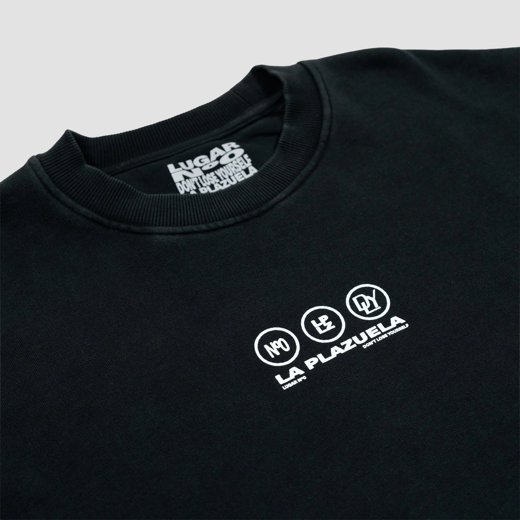 Sudadera Negra LUGAR Nº0 (D.L.Y) - Image 5